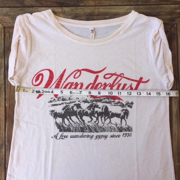 🌿 Spell Wanderlust Tee Size Small - Picture 10 of 10